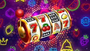 Platform hiburan suhuslot dengan tampilan sportsbook dan slot online